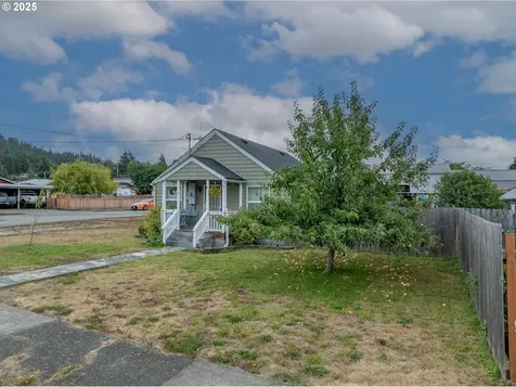 1434 Maryland Avenue Myrtle Point OR 97458