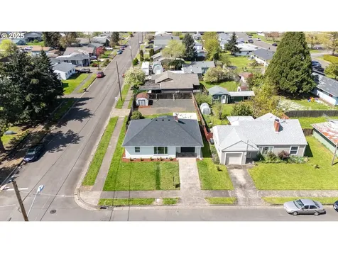 390 S 7th Street Lebanon OR 97355