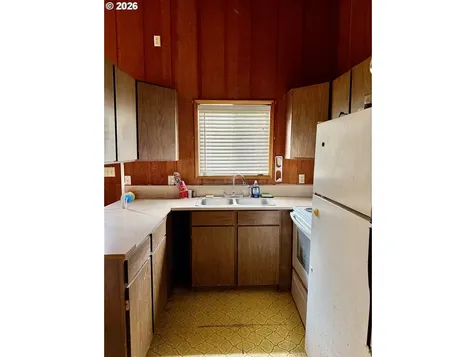 1888 S Windy Bend Drive Lincoln City OR 97367