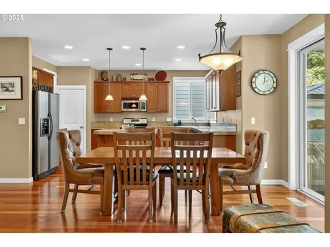 1862 SW Elise Place Troutdale OR 97060