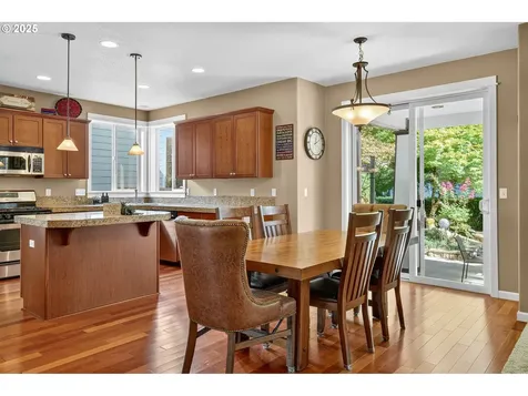 1862 SW Elise Place Troutdale OR 97060