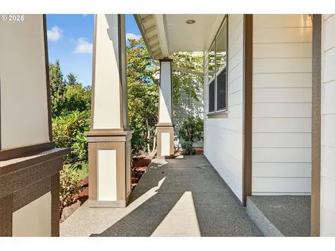 1862 SW Elise Place Troutdale OR 97060