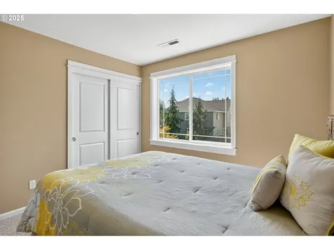 1862 SW Elise Place Troutdale OR 97060