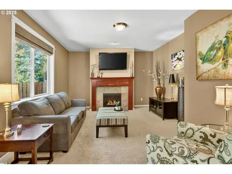1862 SW Elise Place Troutdale OR 97060