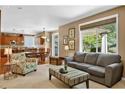 1862 SW Elise Place Troutdale OR 97060