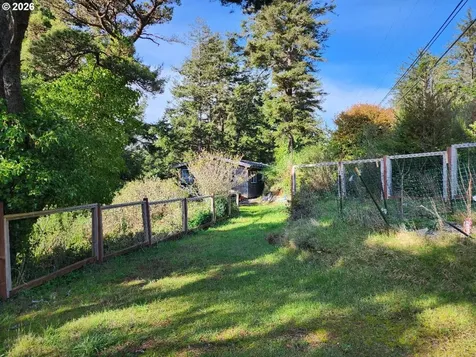307 12th Street Port Orford OR 97465