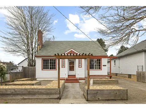 5751 SE 87th Avenue Portland OR 97266