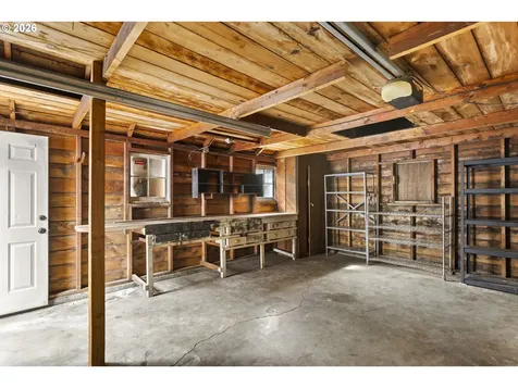 5751 SE 87th Avenue Portland OR 97266