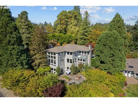 2642 SW Bucharest Court Portland OR 97225