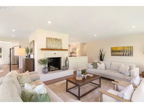 1121 Devon Lane Lake Oswego OR 97034