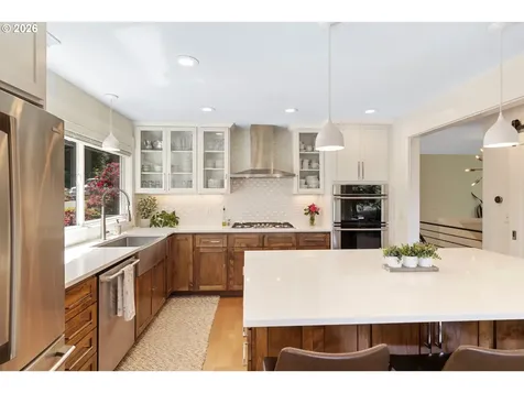 1121 Devon Lane Lake Oswego OR 97034