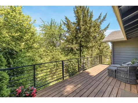 1121 Devon Lane Lake Oswego OR 97034