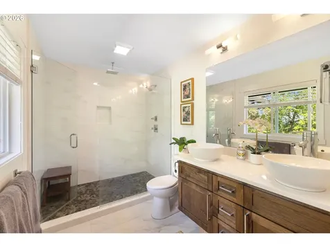1121 Devon Lane Lake Oswego OR 97034