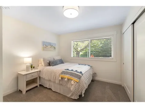 1121 Devon Lane Lake Oswego OR 97034