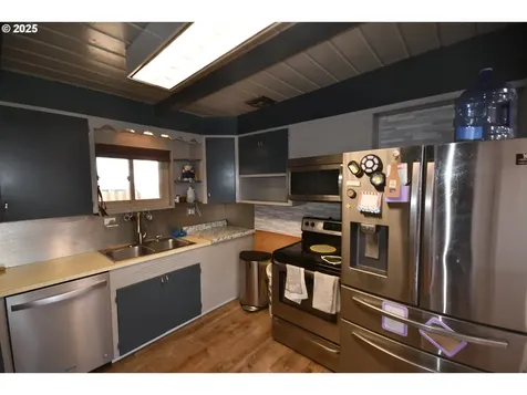 1209 Frost Court The Dalles OR 97058