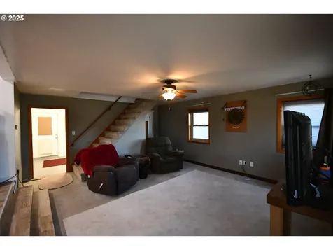 1209 Frost Court The Dalles OR 97058