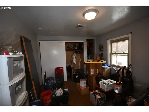 1209 Frost Court The Dalles OR 97058