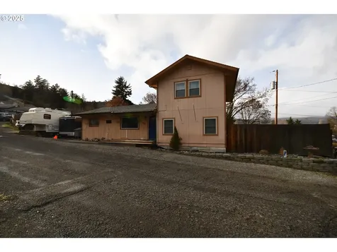 1209 Frost Court The Dalles OR 97058