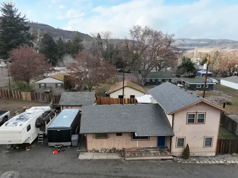 1209 Frost Court The Dalles OR 97058