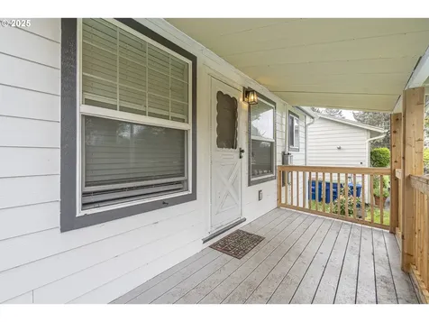 3432 NW Port Court Lincoln City OR 97367