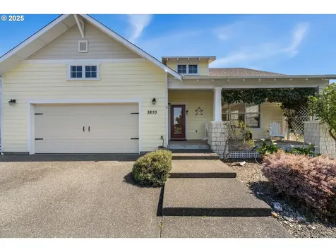 3870 Grant Place Bandon OR 97411