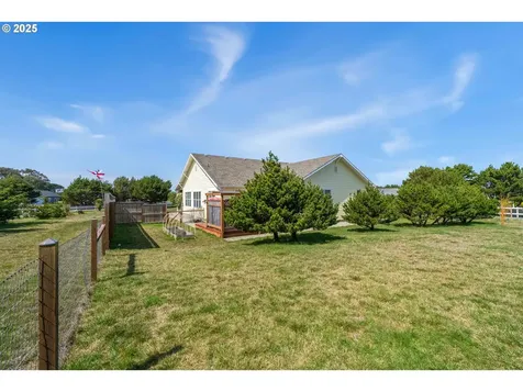 3870 Grant Place Bandon OR 97411
