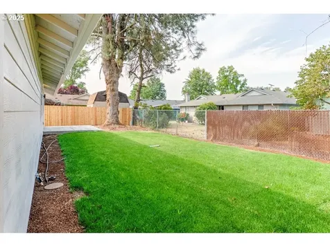 4510 Swallow Court NE Salem OR 97301