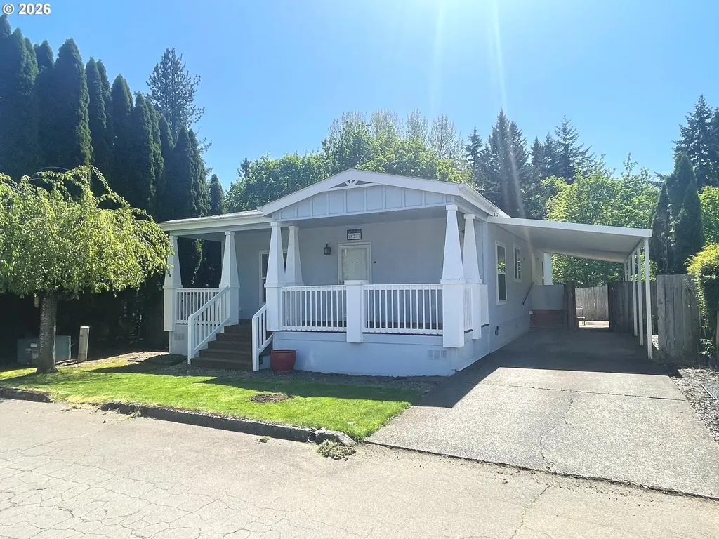 18277 S Treetop Drive Oregon City OR 97045