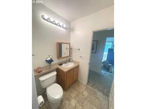 18277 S Treetop Drive Oregon City OR 97045