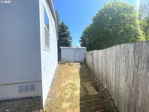 18277 S Treetop Drive Oregon City OR 97045