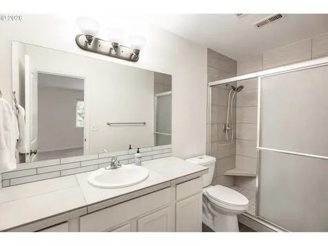 3920 SE 189th Avenue Vancouver WA 98683