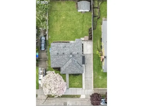 4924 SE Brooklyn Street Portland OR 97206