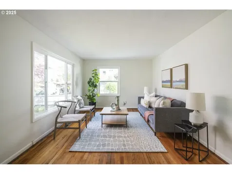 4924 SE Brooklyn Street Portland OR 97206