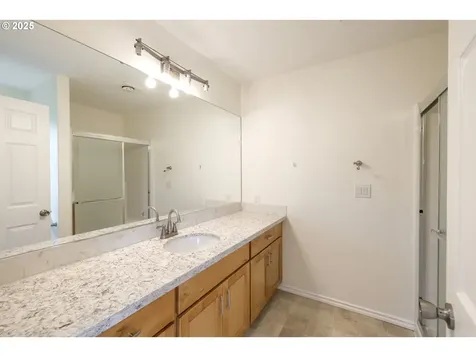 14376 SE Bridgeton Street Clackamas OR 97015