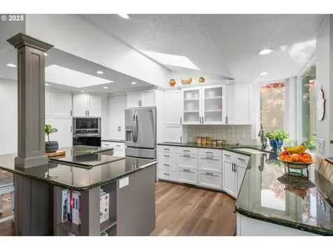 1433 SE 49th Court Hillsboro OR 97123