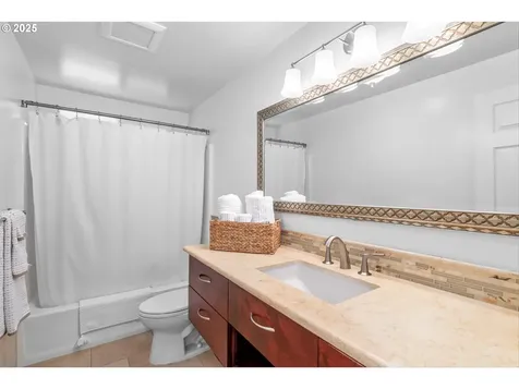 1433 SE 49th Court Hillsboro OR 97123