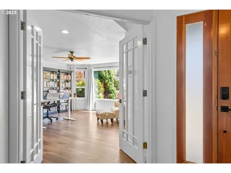 1433 SE 49th Court Hillsboro OR 97123