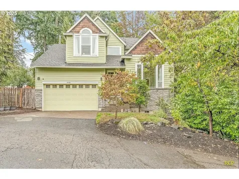 9318 SW 53rd Avenue Portland OR 97219