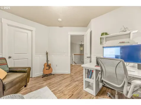9318 SW 53rd Avenue Portland OR 97219