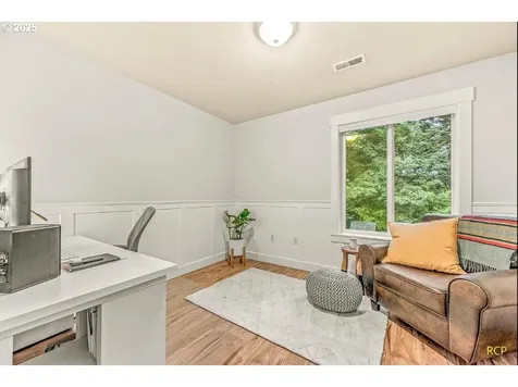9318 SW 53rd Avenue Portland OR 97219