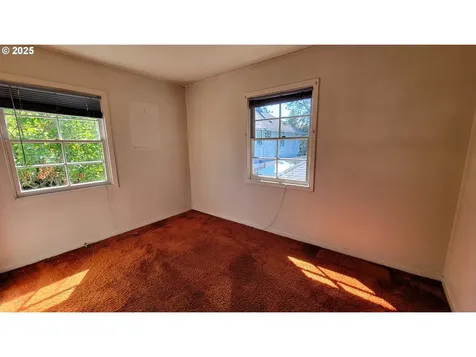 1155 Madison Street Eugene OR 97402