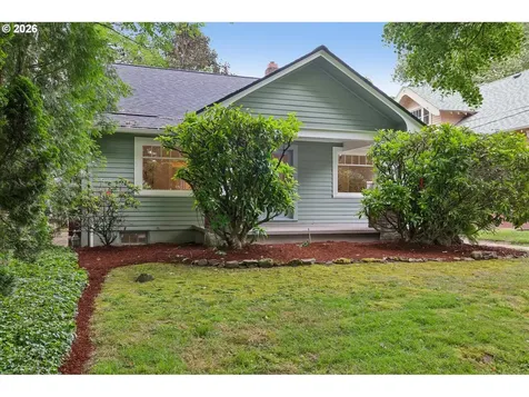 2423 NE 11th Avenue Portland OR 97212