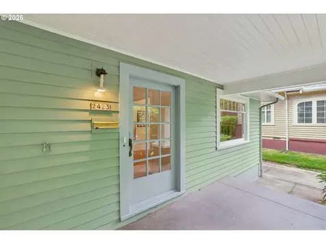 2423 NE 11th Avenue Portland OR 97212