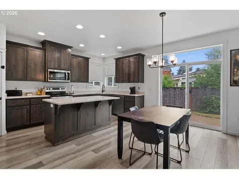 450 SW Mill Street Dallas OR 97338