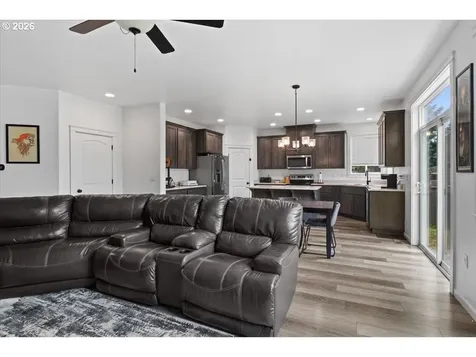 450 SW Mill Street Dallas OR 97338