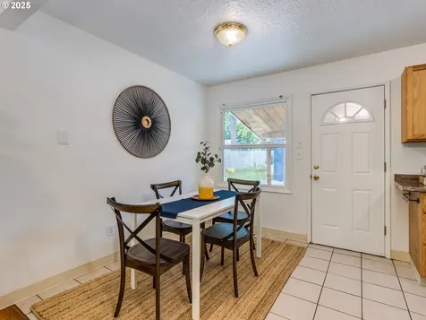 8729 SE Steele Street Portland OR 97266