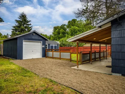 8729 SE Steele Street Portland OR 97266