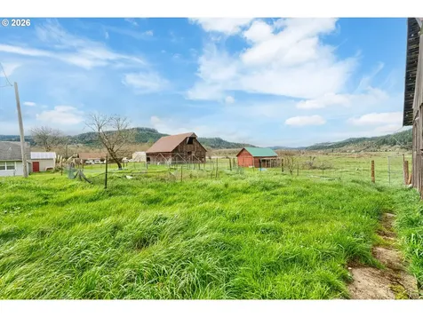 420 Halo Trail Road Yoncalla OR 97499