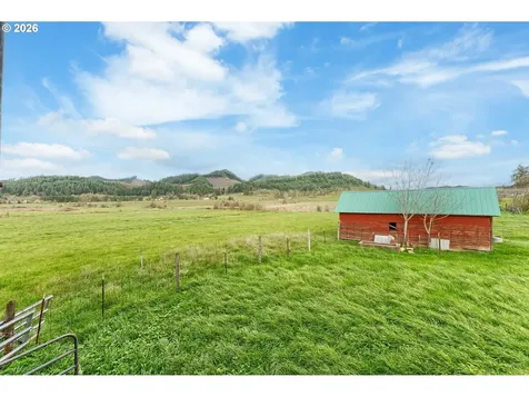 420 Halo Trail Road Yoncalla OR 97499