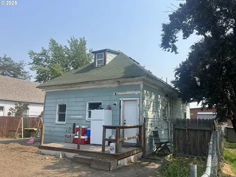 1235 4th Street Baker City OR 97814
